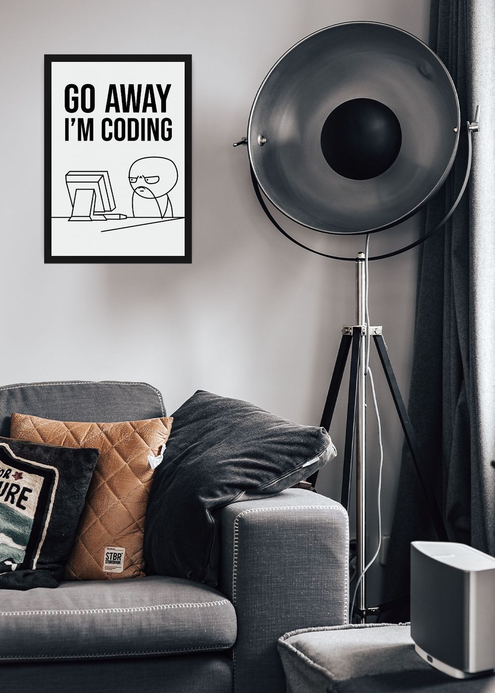 Quadro Go Away I'm Coding com Vidro e Moldura
