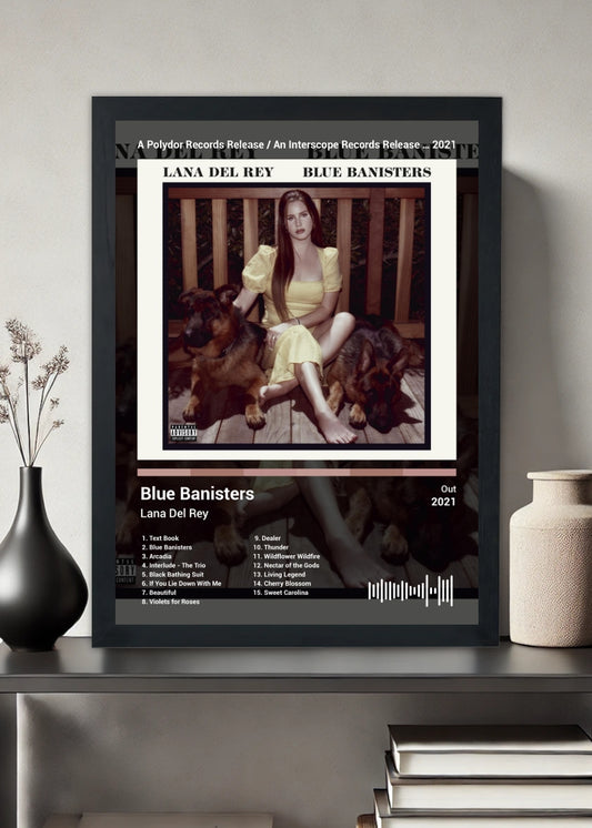 Quadro Lana Del Rey Blue Banisters (Dark) Com Vidro