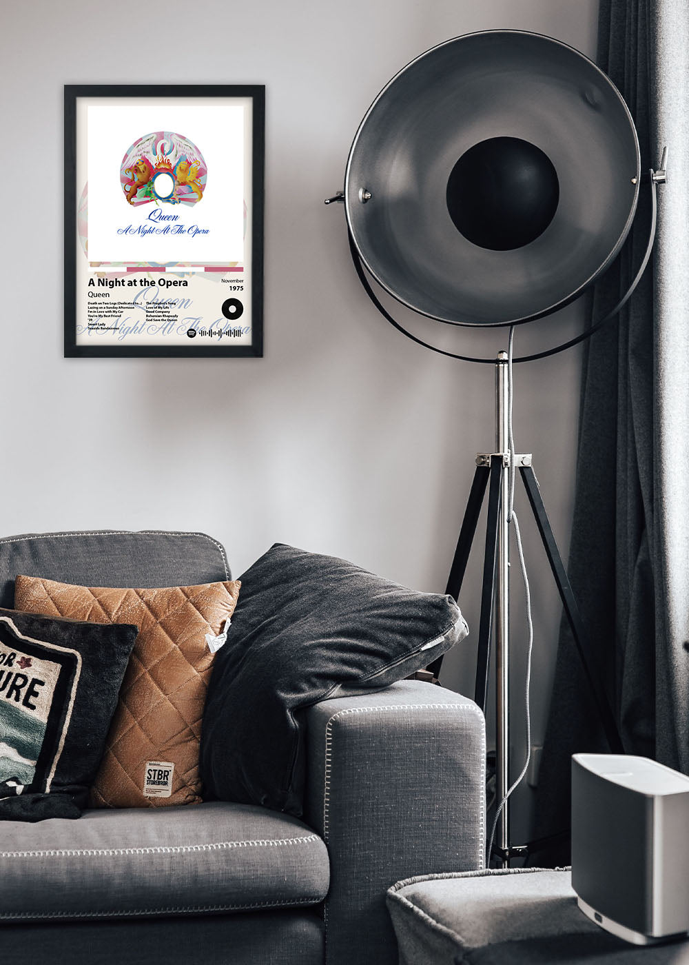 Quadro Decorativo A Night at the Opera Queen - Com vidro