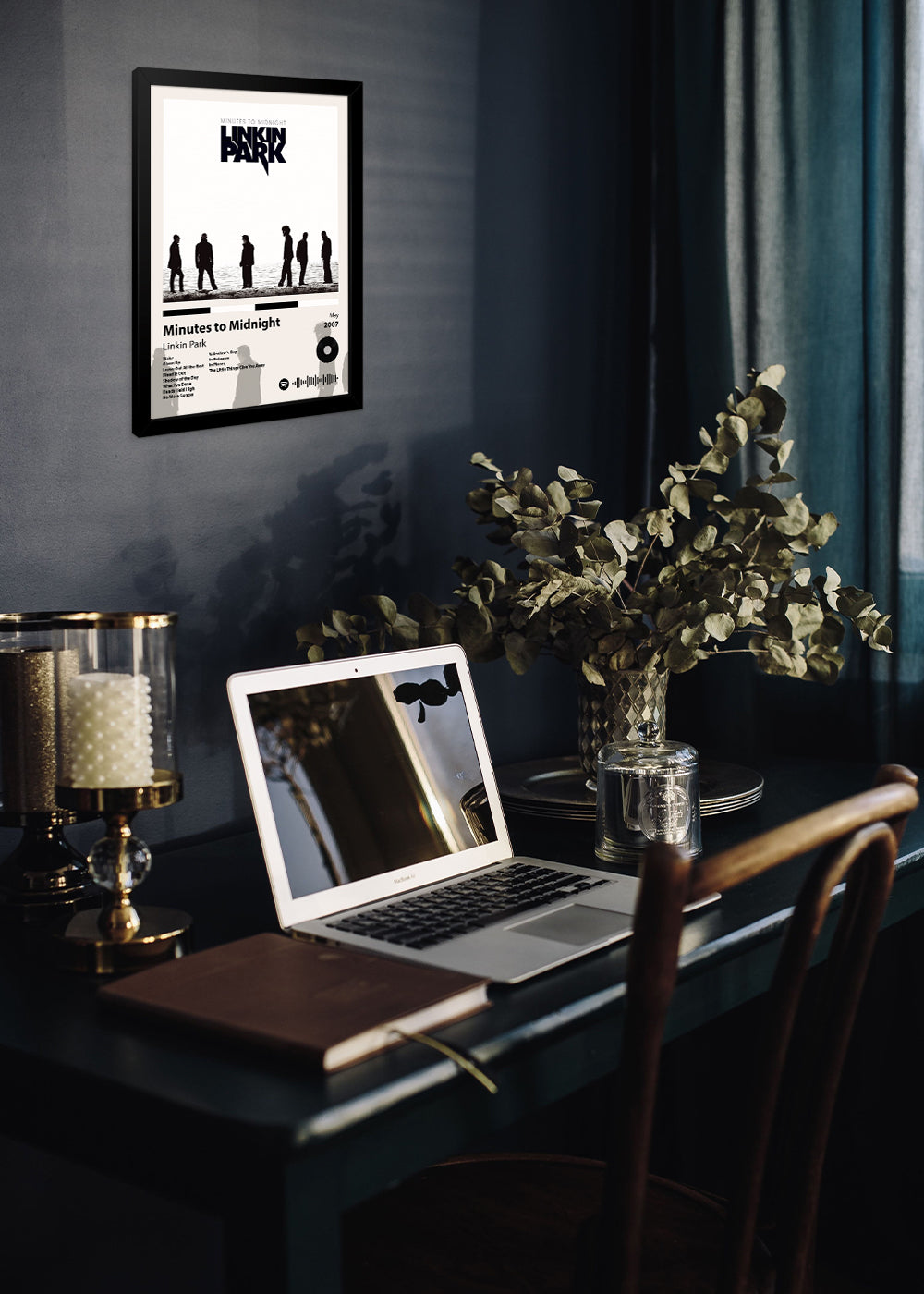 Quadro Minutes to Midnight - Linkin Park - Com vidro